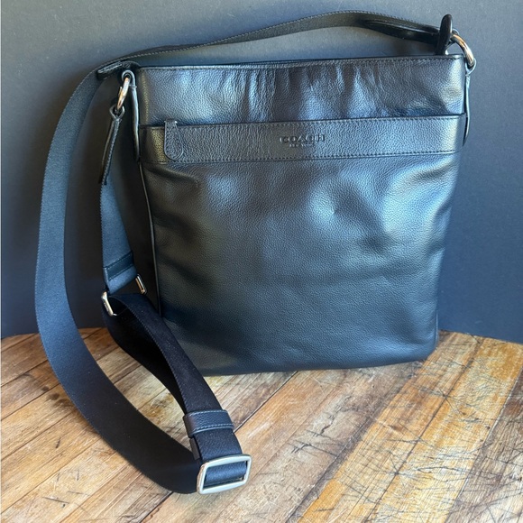 Coach New York Black Pebbled Leather Crossbody Messenger Bag - Picture 1 of 15